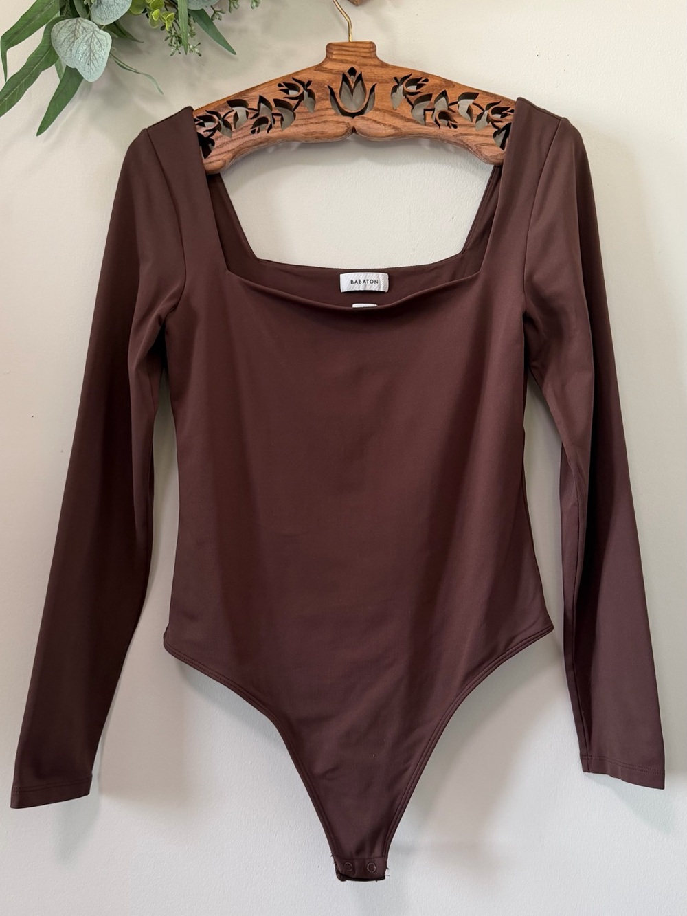 🤎 Aritzia Babaton Contour Squareneck Longsleeve Bodysuit – Size L